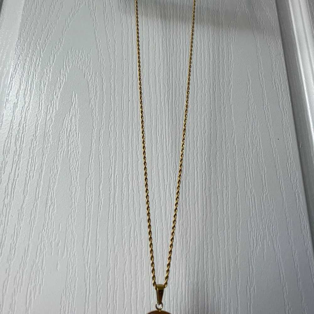 Long stainless steel golden necklace - image 3