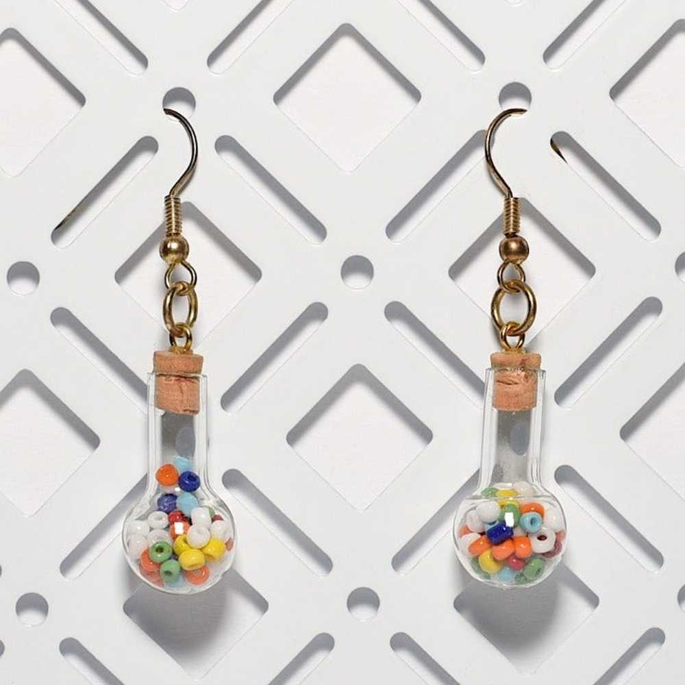 Unworn Vtg 80s Beads-in-Flask Earrings - image 2