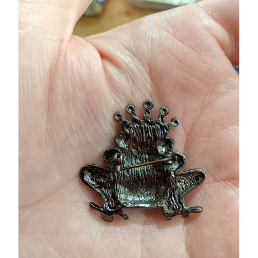 Silver Frog Prince Pin - image 2