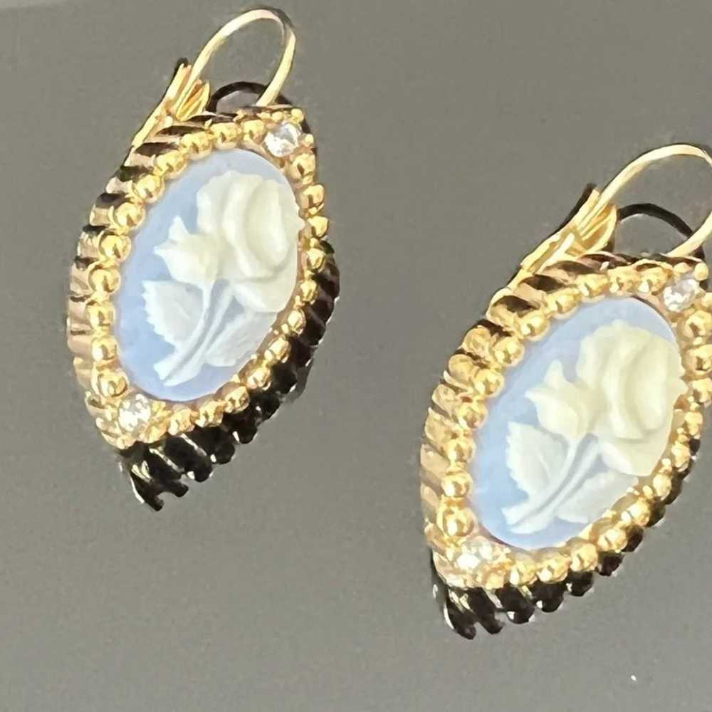 Vintage White Rose Blue Resin with Cubic Zirconia… - image 1