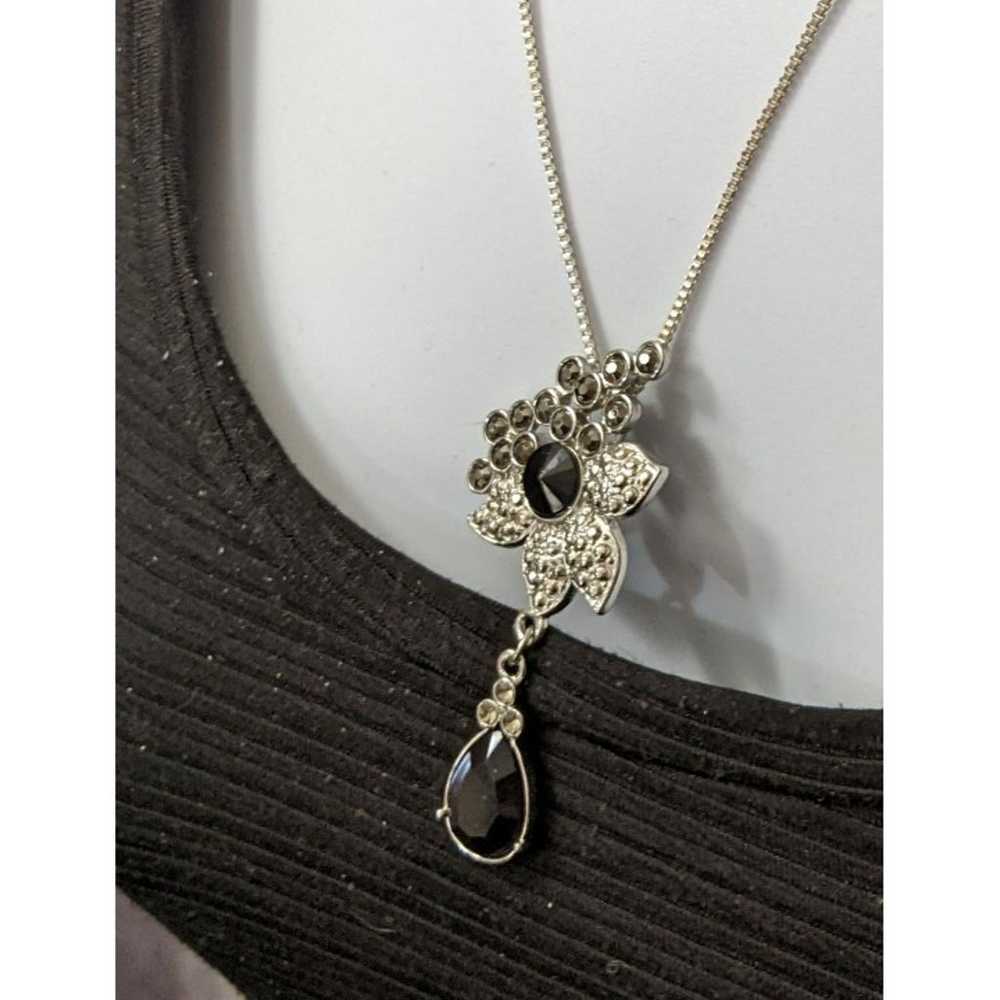 Black And Silver Floral Pendant Necklace - image 2