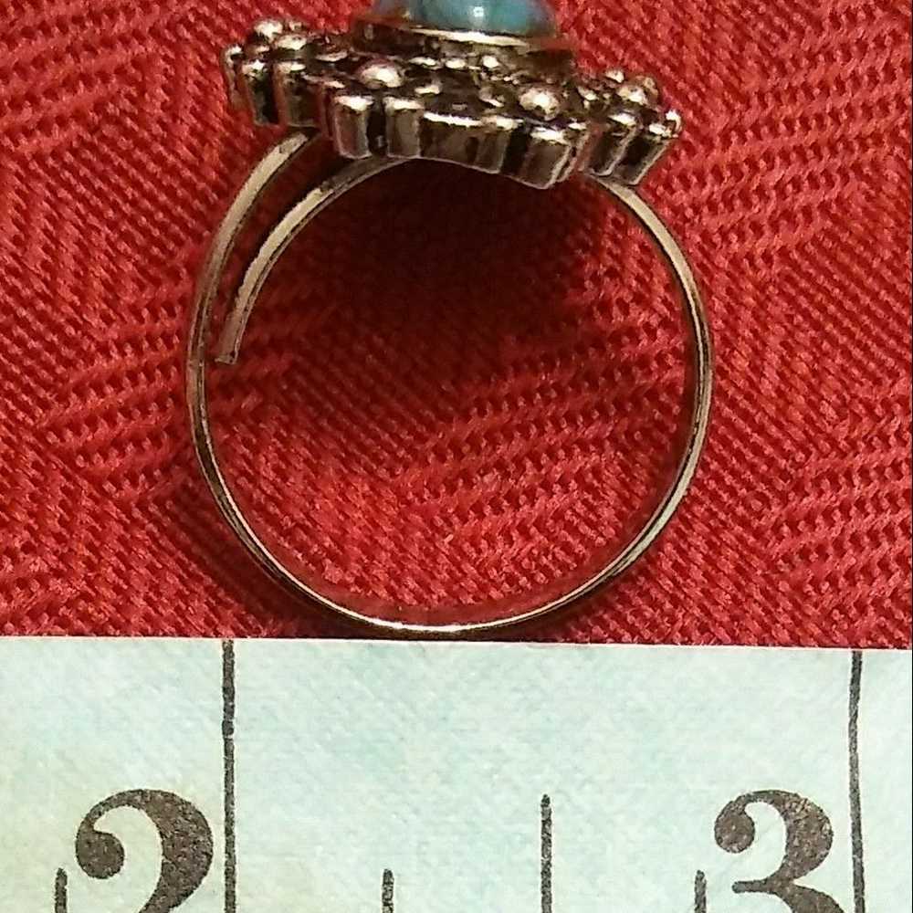 1960s Vintage Woman's Ring - image 2