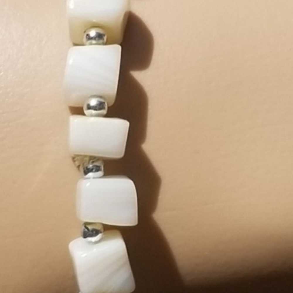 AUTHENTIC MOTHER OF PEARL CHUNK STRETCH BRACELET - image 3