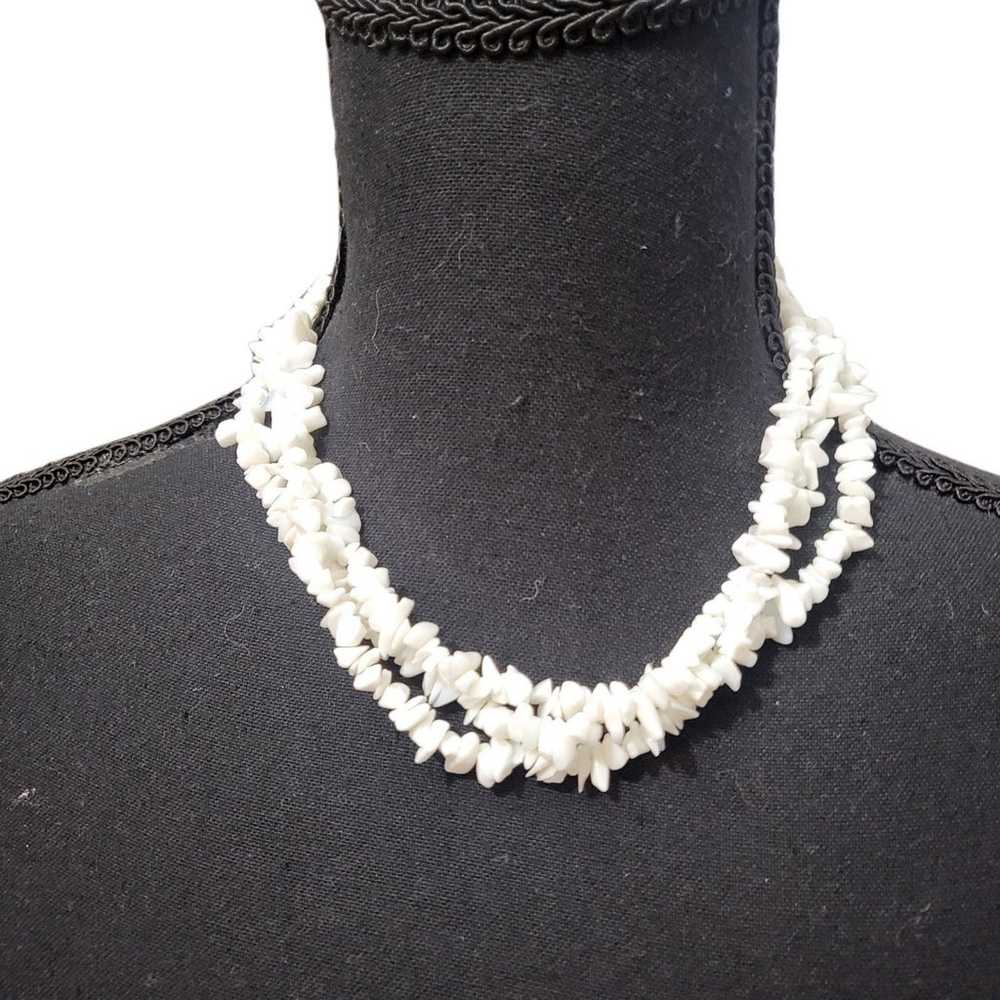 Vintage Puka shell choker necklace - image 1