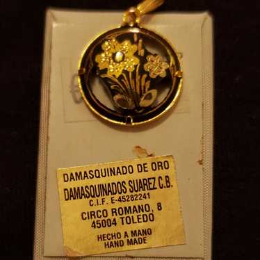 Hand-crafted vintage pendant - image 1