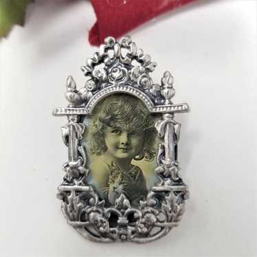 Vintage Pewter Finish Pin Brooch Photo Frame