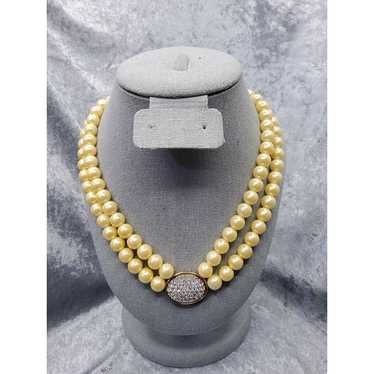Vintage 1990's Avon President's Club faux pearl d… - image 1