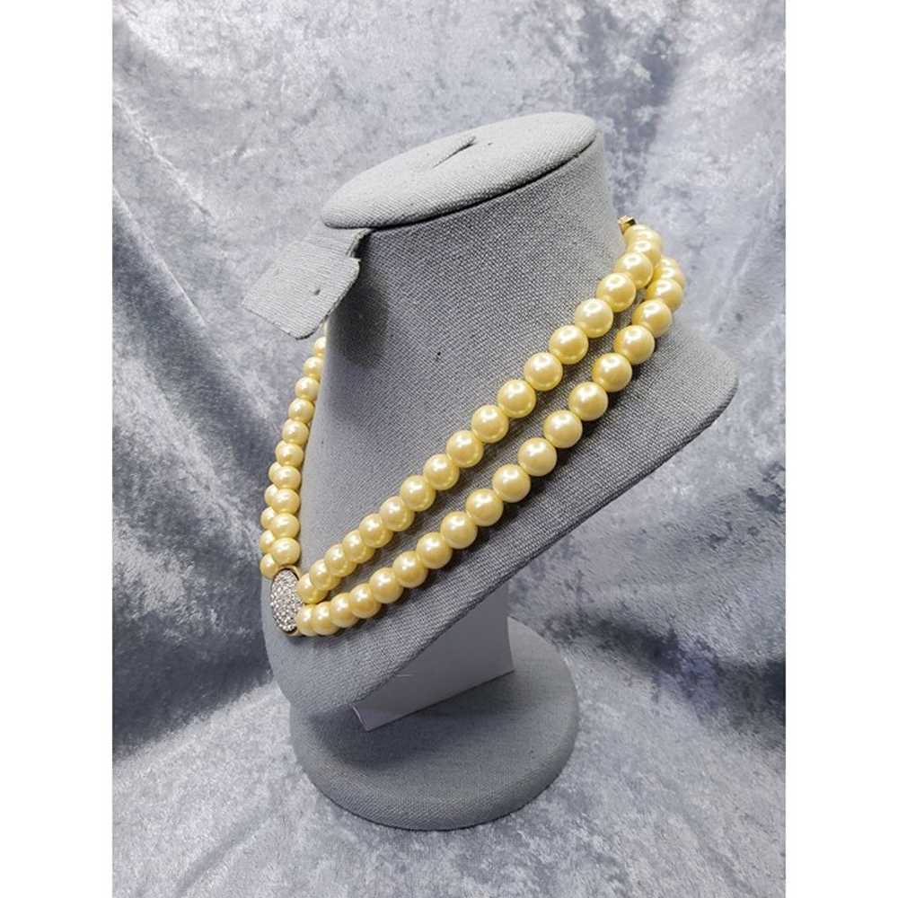 Vintage 1990's Avon President's Club faux pearl d… - image 4