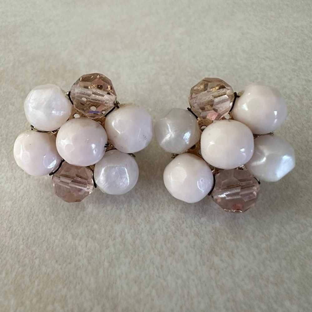 Vogue signed vintage 1950s MCM pale pink pearl be… - image 1