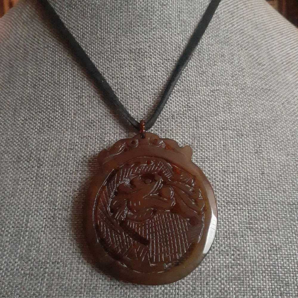 Vintage carved gemstone dragon pendant necklace w… - image 3