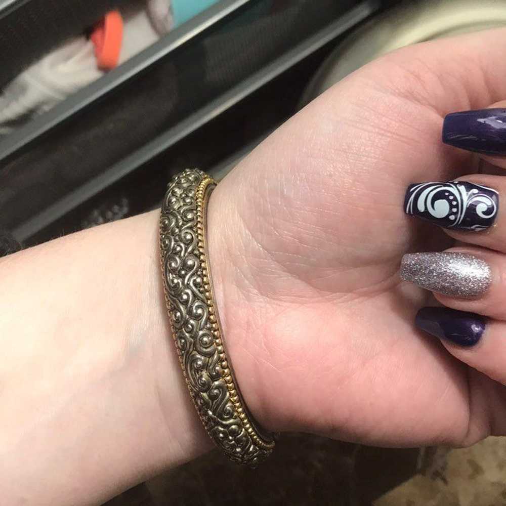 Beautiful Vintage Looking Bracelet - image 2