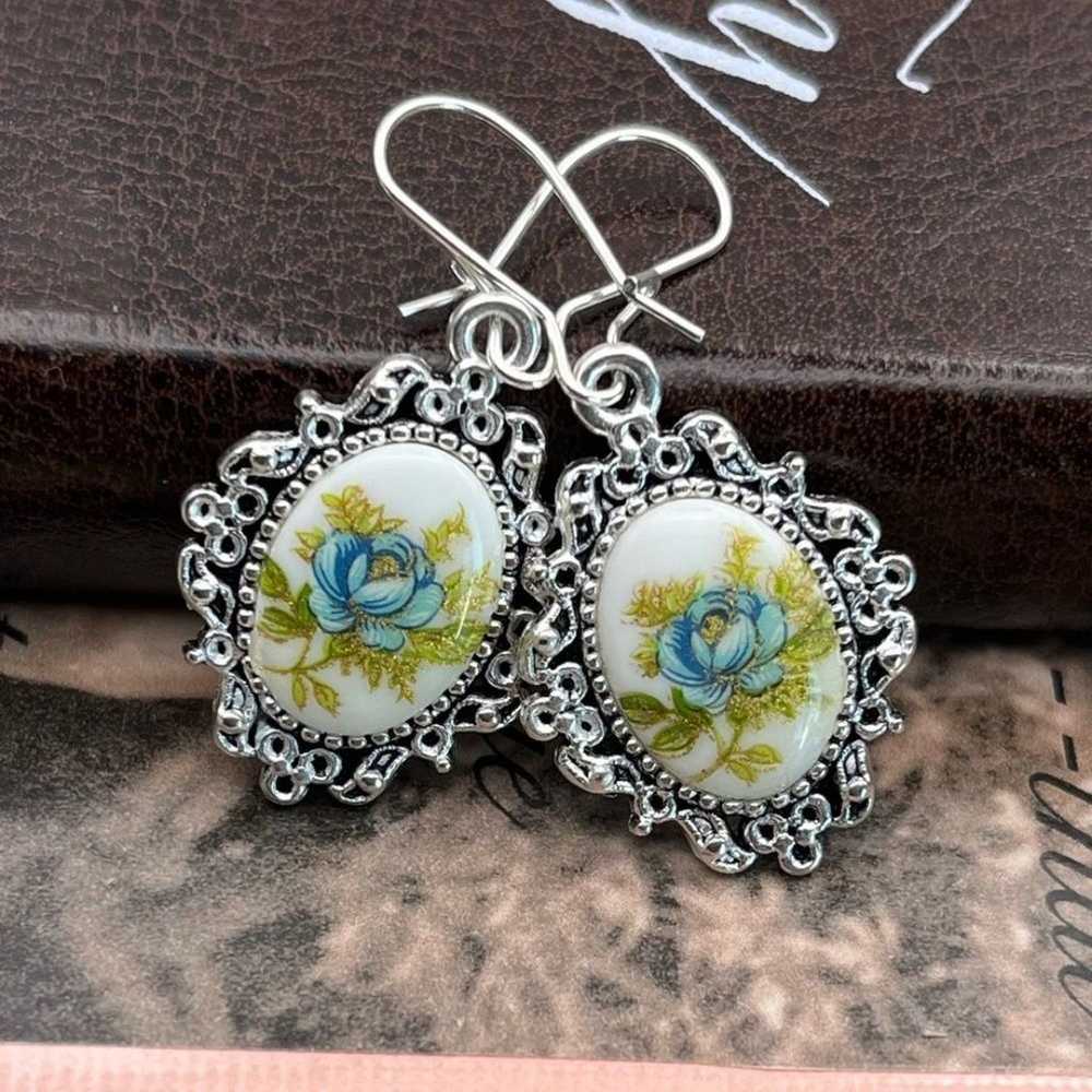 Vintage Blue Rose Glitter Cameo Stainless Steel F… - image 7