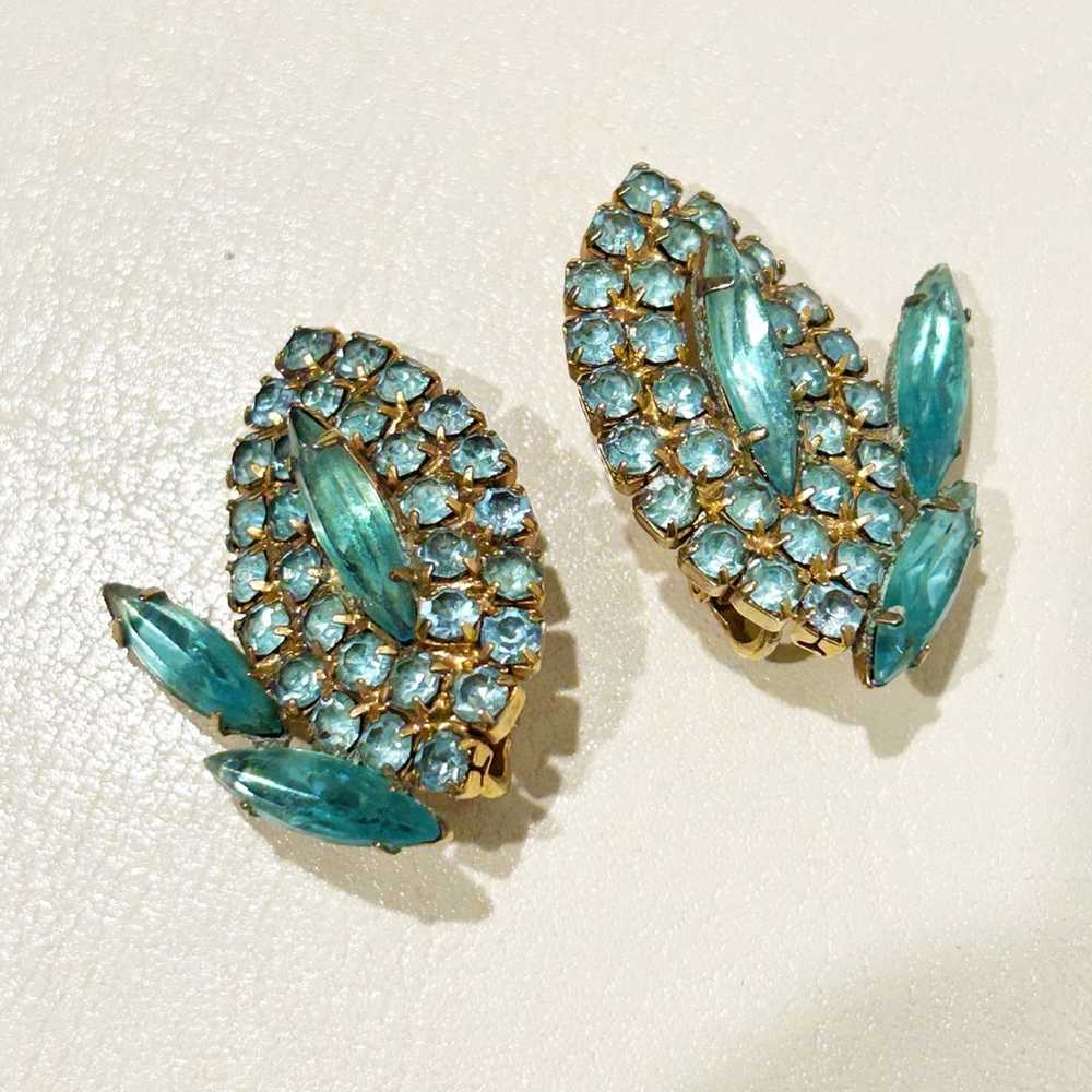 Vintage 1960s Judy Lee rhinestone clip on earrings - image 5