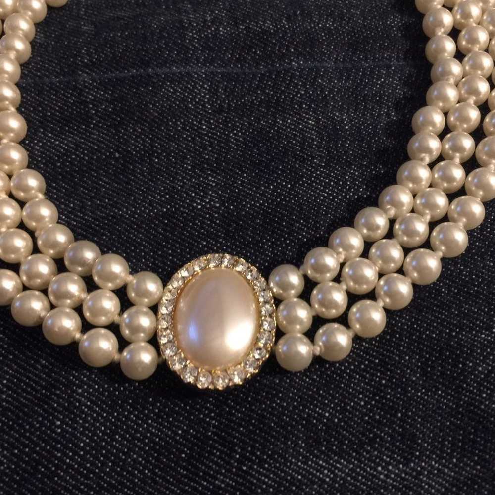 Vintage Pearl Strand Faux Pearl Necklace - image 3