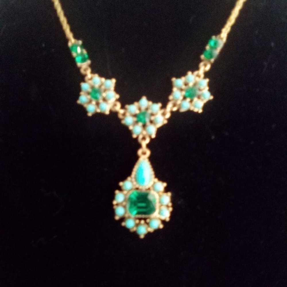 Crystal rhinestone statement necklace - image 2