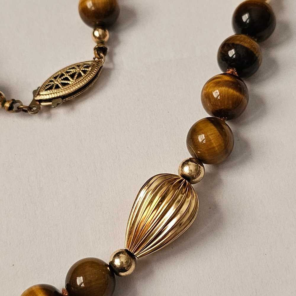 Necklace vintage 26 inch TIGER EYE AND GOLD BEADS… - image 2