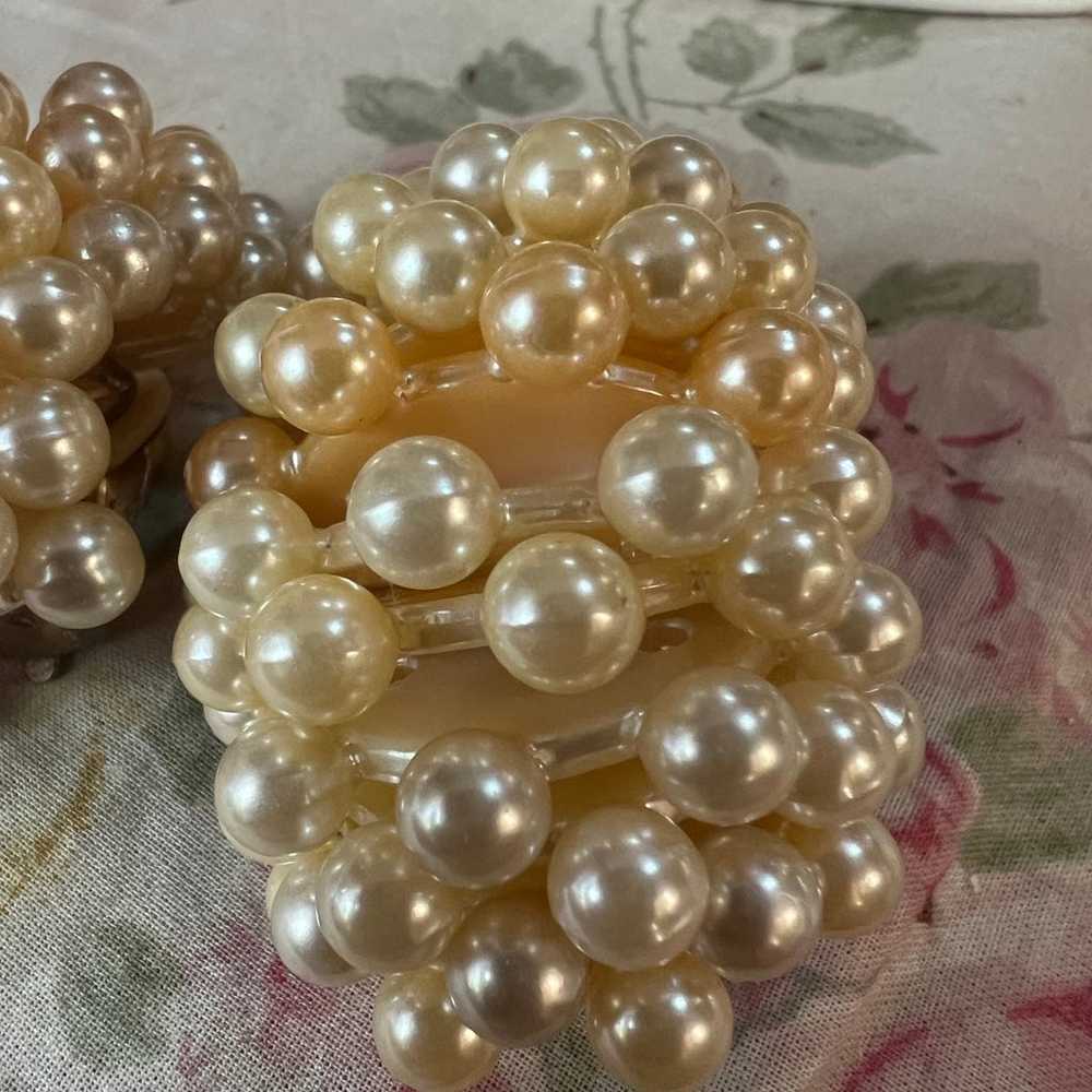 Vintage fabulous huge 50's Pearl clip on earrings - image 5