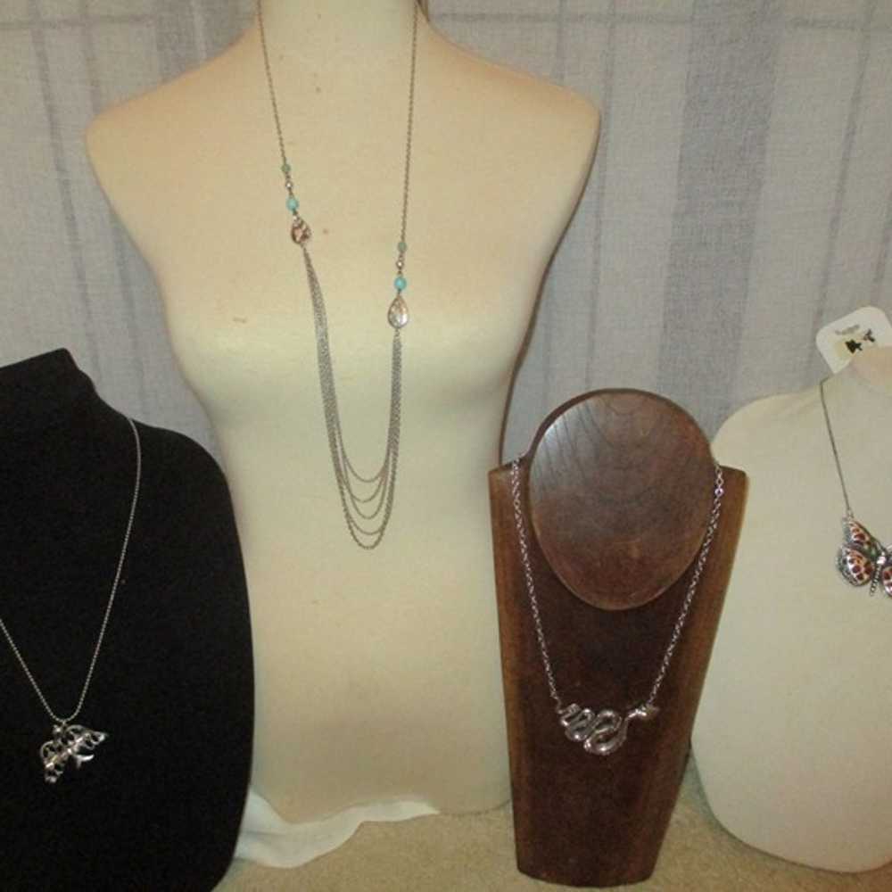 lot of 4 vintage necklaces with tags / butterfly,… - image 2