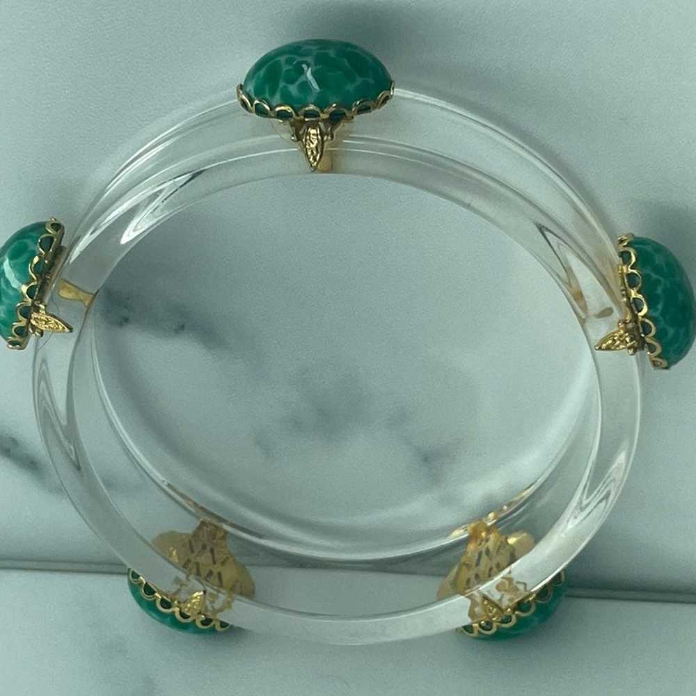 18k Vintage Gemstone Bangle - image 2