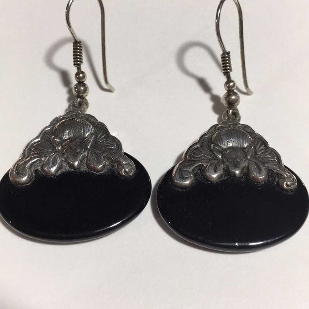 VINTAGE STERLING SILVER AND ONYX EARRINGS - image 2