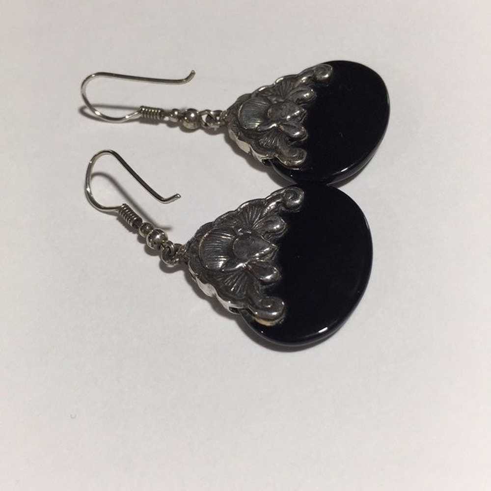 VINTAGE STERLING SILVER AND ONYX EARRINGS - image 4