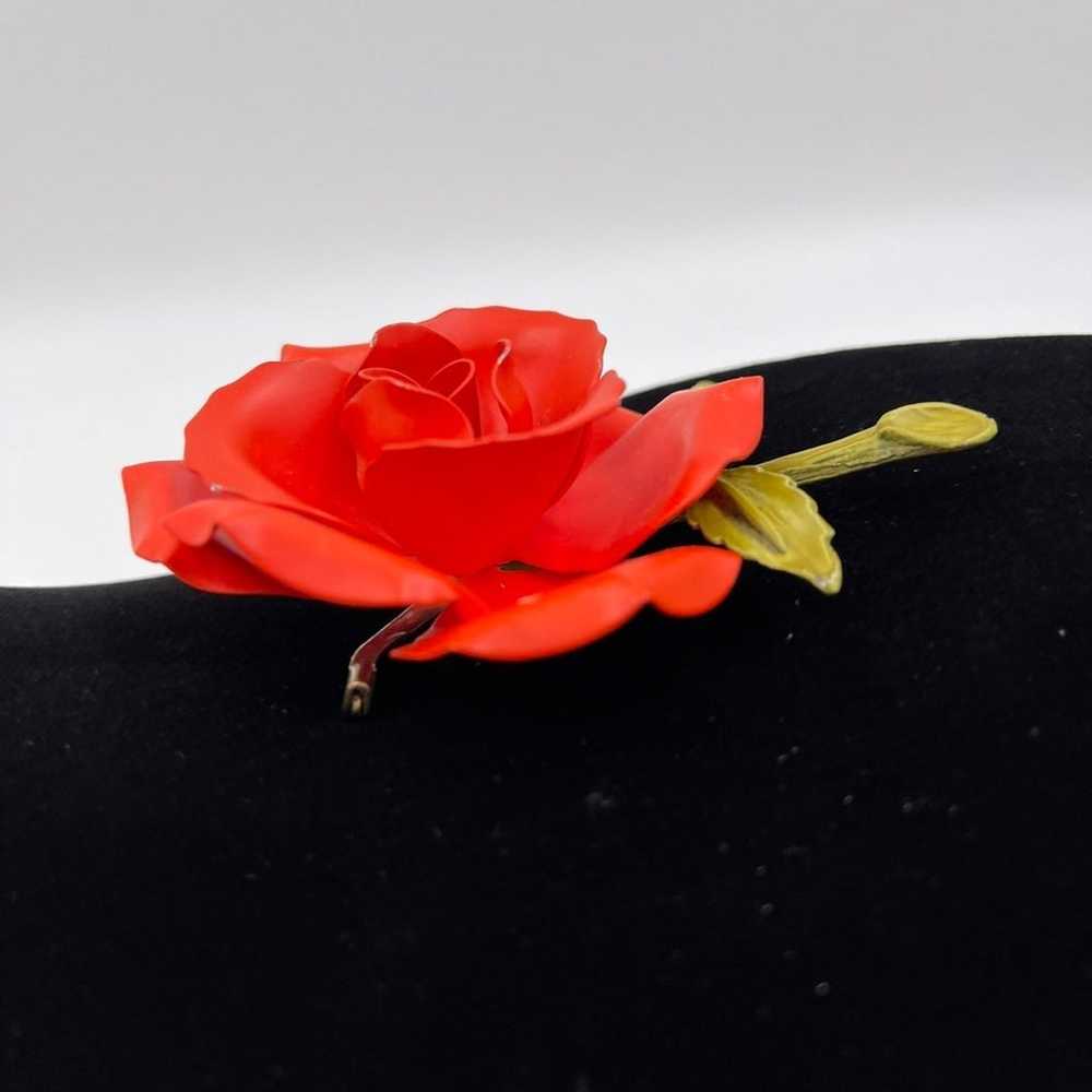 Vintage 1950's Metsl Enamel 3D Rose Pin. Gift idea - image 3