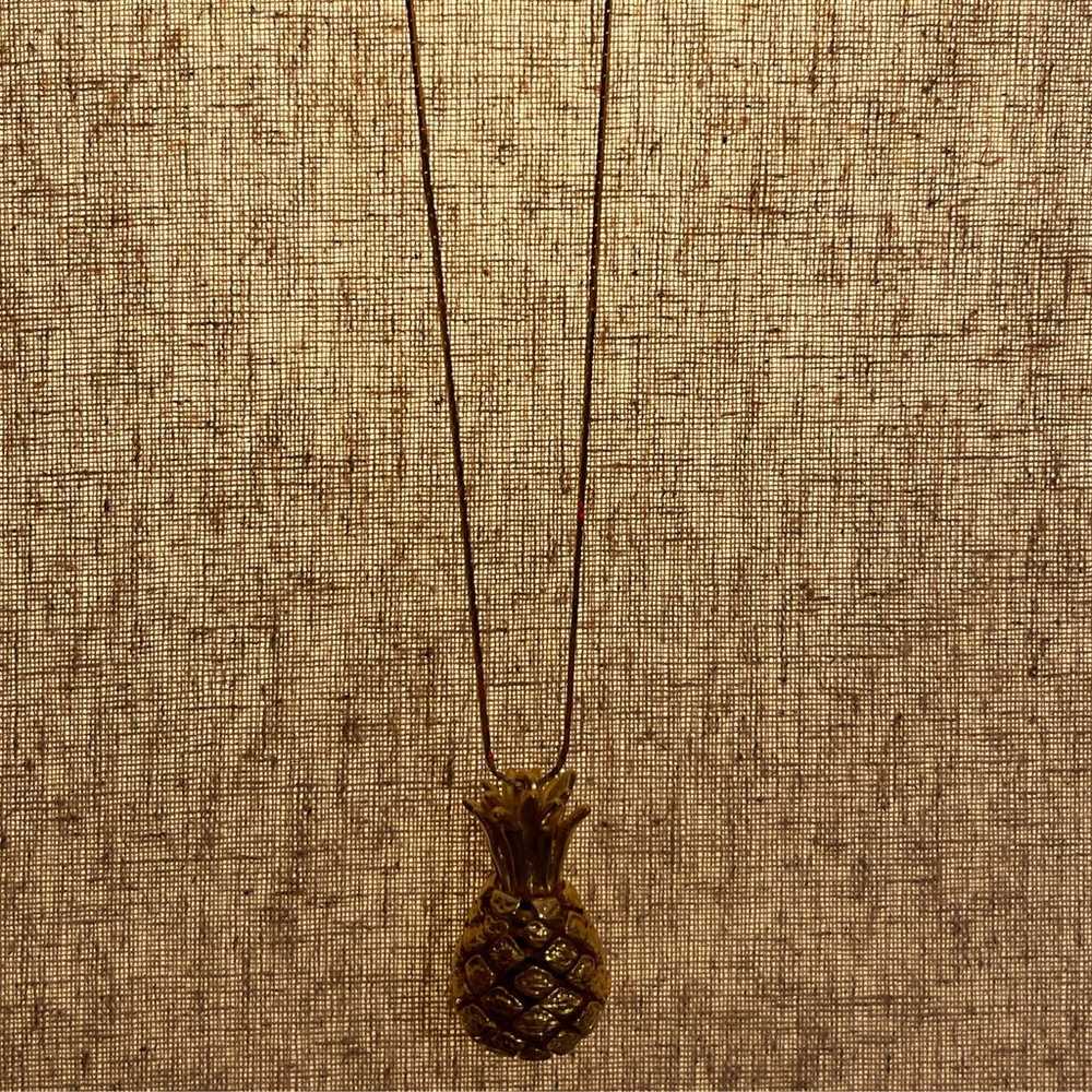 Gold pineapple necklace - image 3