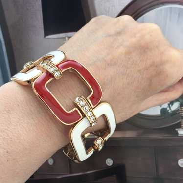 red white enamel stretch Bracelet