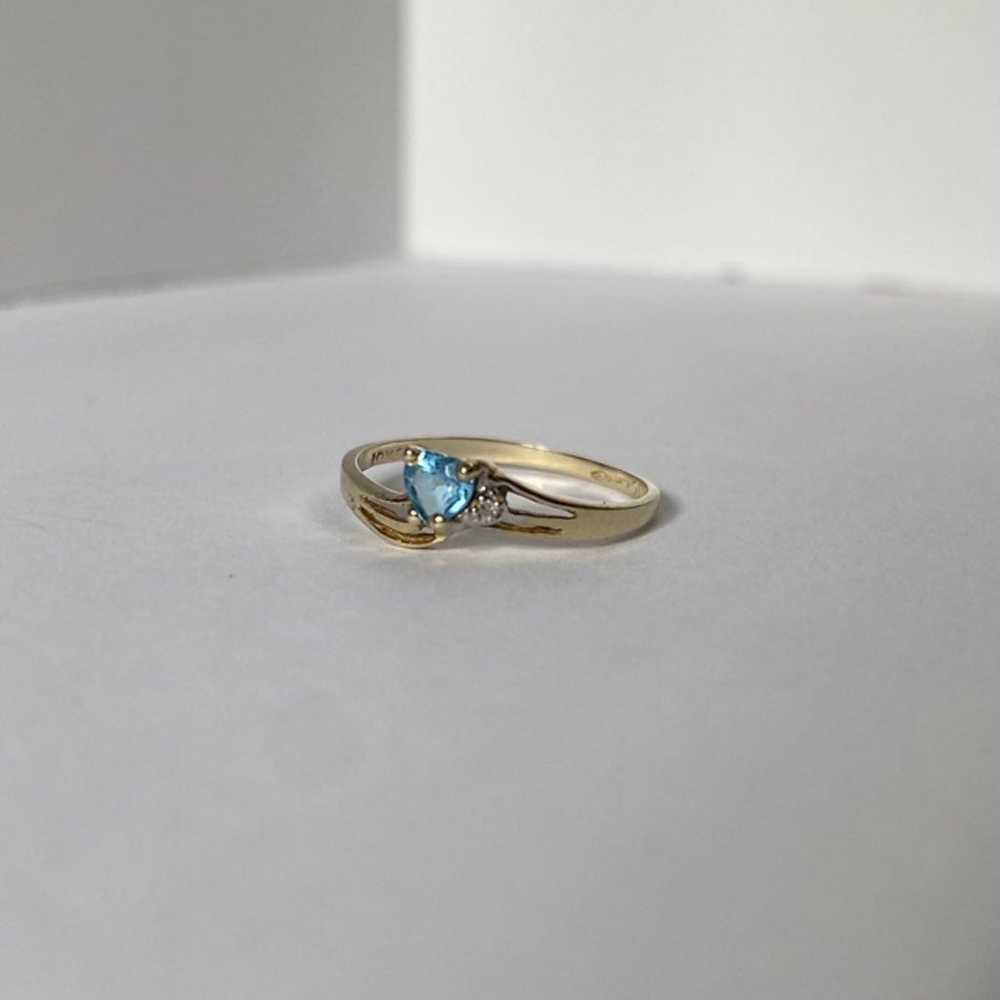 10K Aquamarine Diamond Ring - image 3