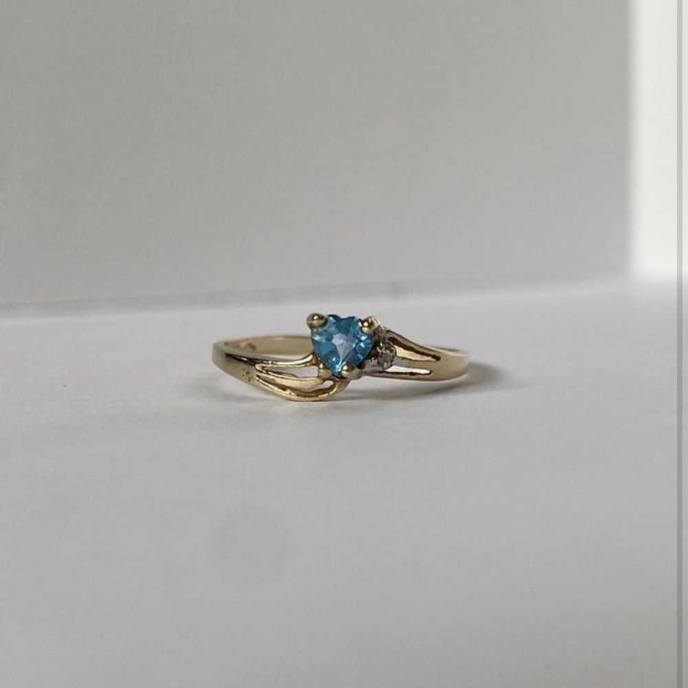 10K Aquamarine Diamond Ring - image 4