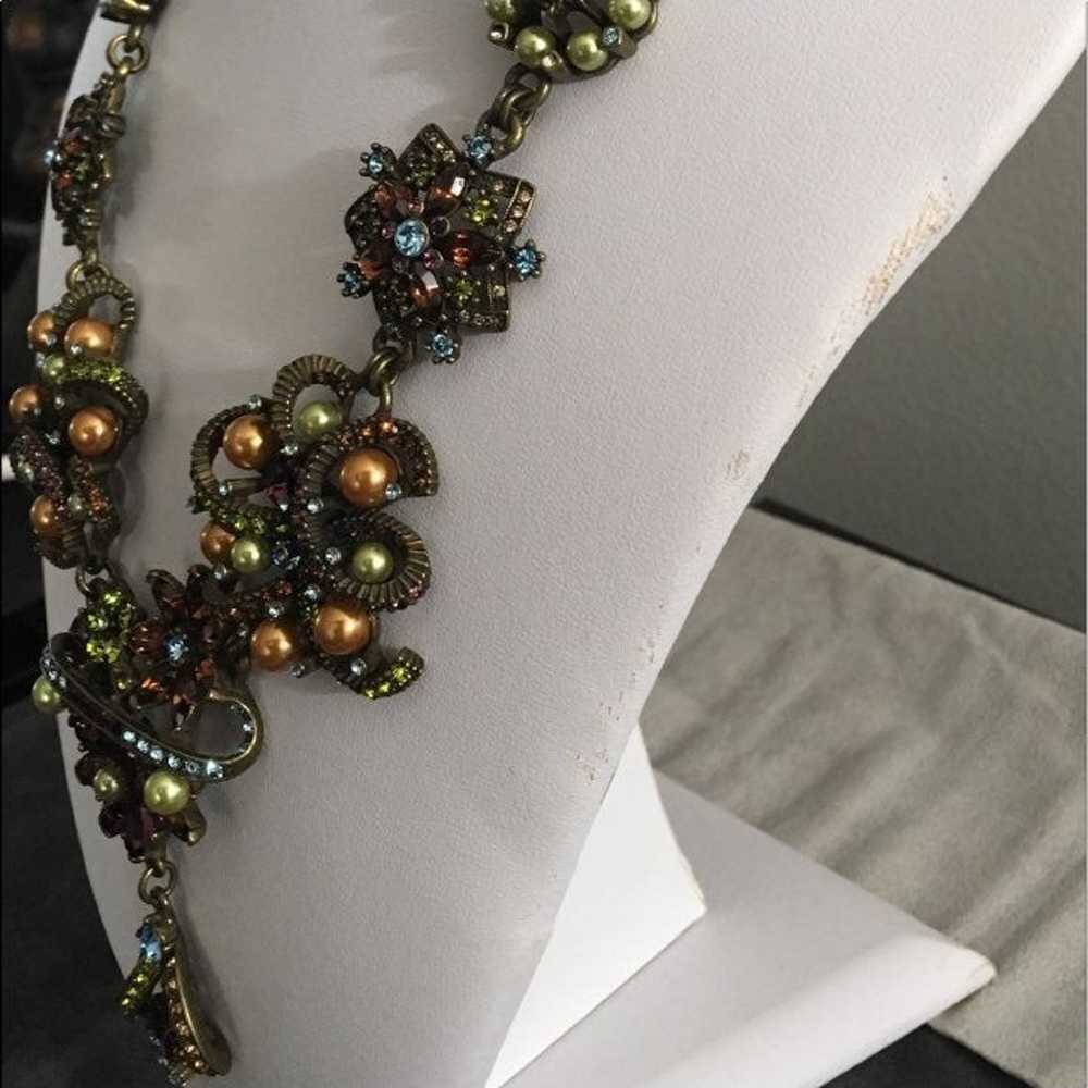 Heidi Daus Antique Gold Pearl Necklace - image 4