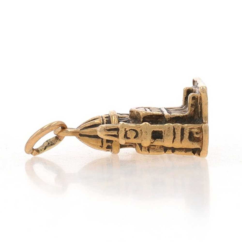 Gold Vintage St Paul's Cathedral Charm 10k London… - image 2