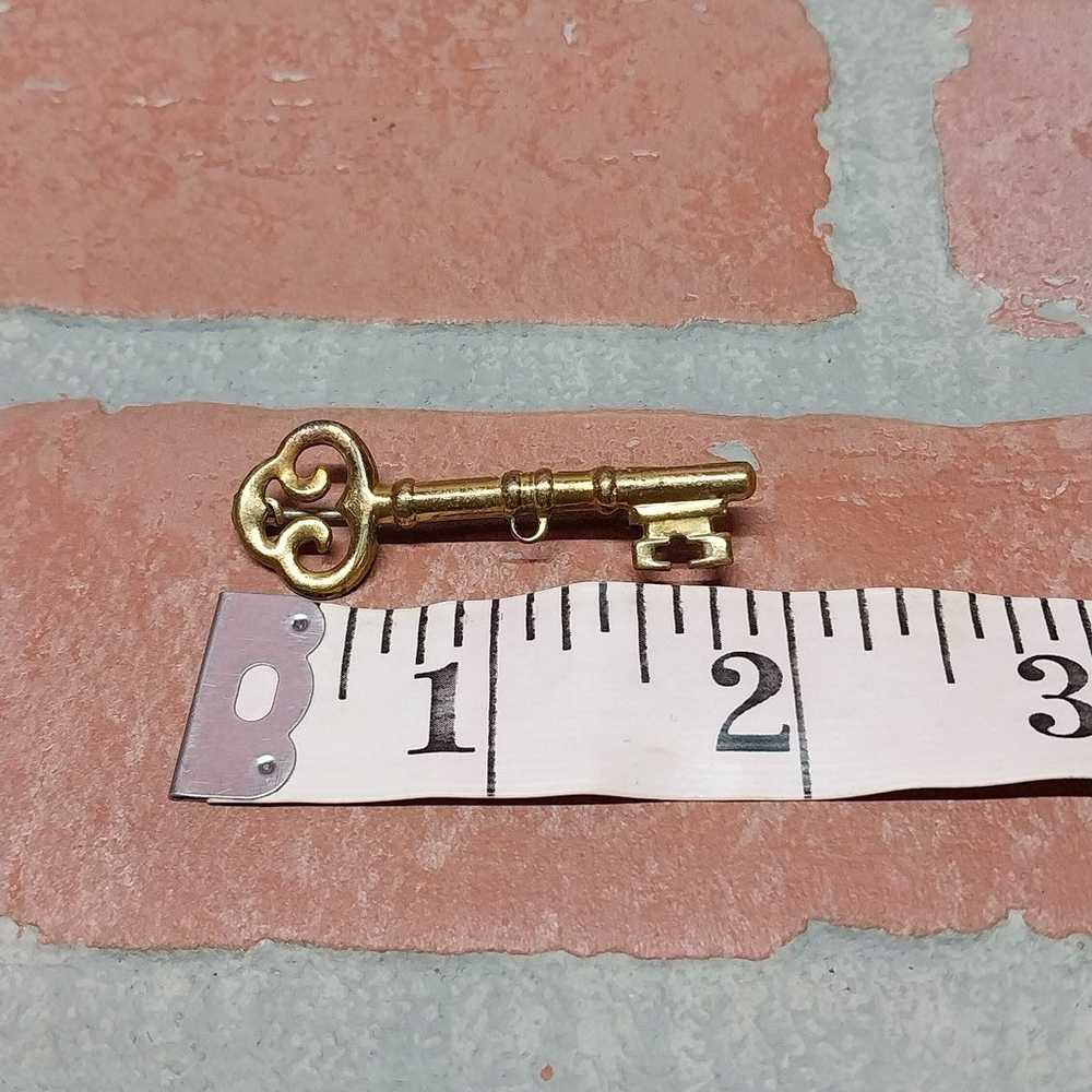 Vintage Skeleton Gothic Key Pin Gold Tone - image 3