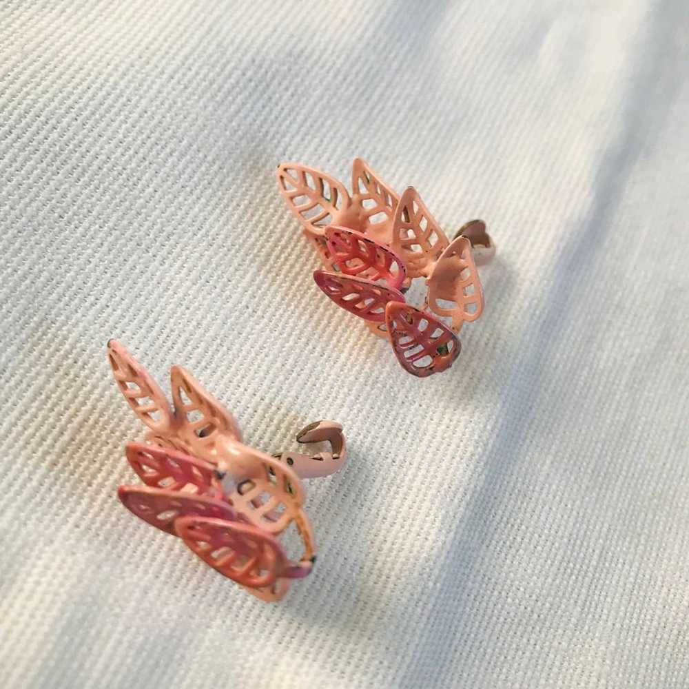 Vintage Pink Color Leaves Earrings - image 4