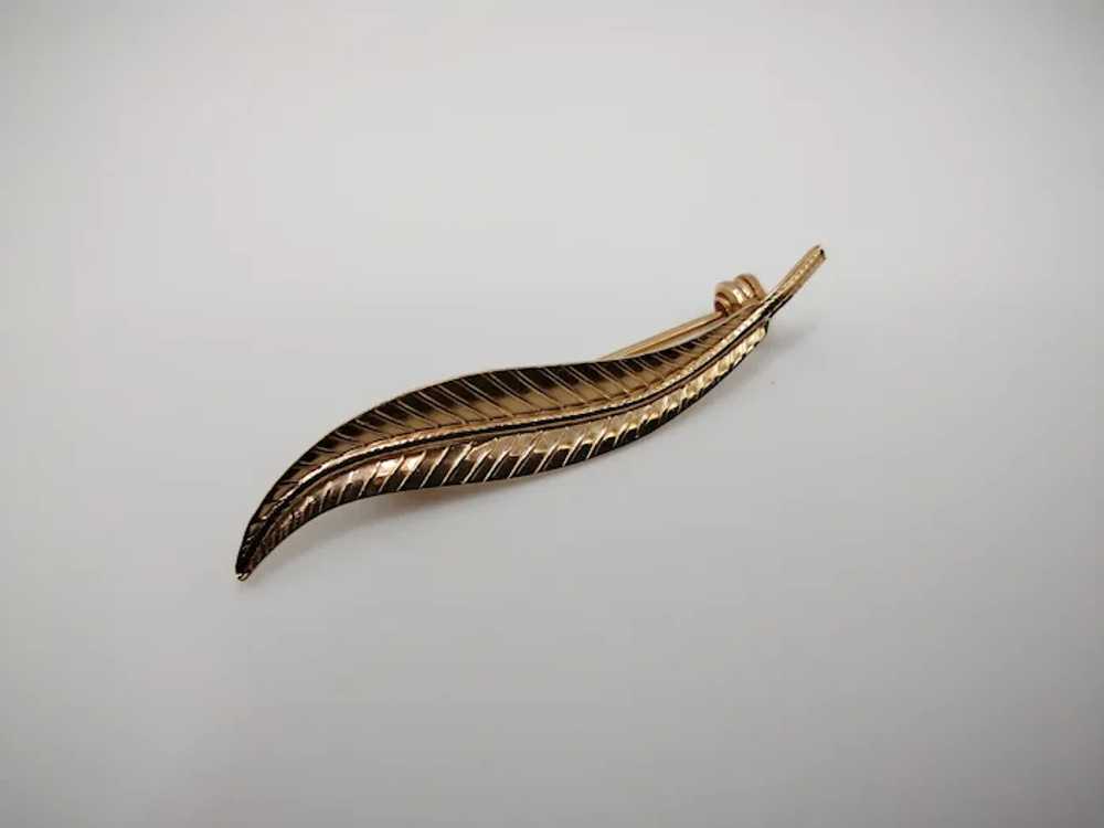 Feather leaf 18k solid yellow gold lapel pin broo… - image 4