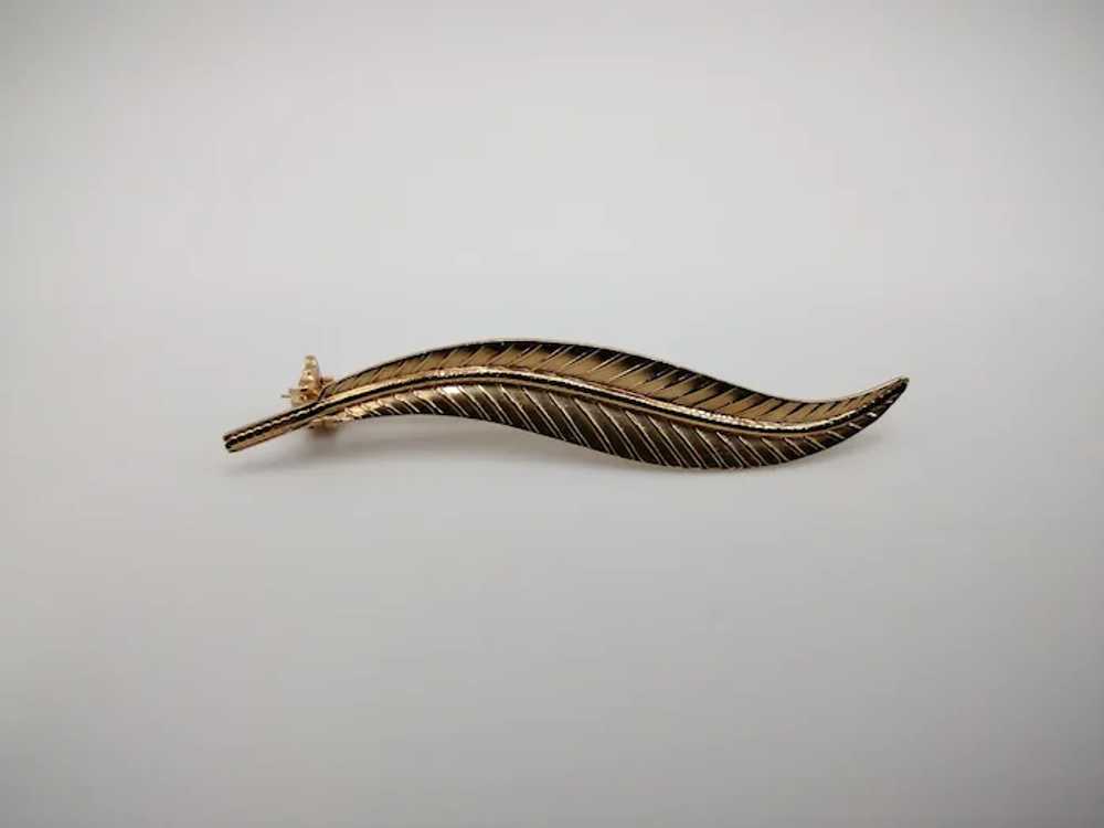 Feather leaf 18k solid yellow gold lapel pin broo… - image 5