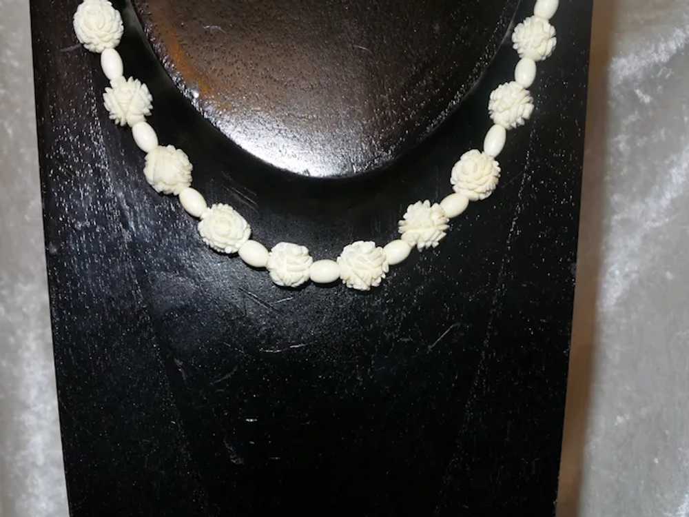 Vintage Carved Bone Necklace - image 11