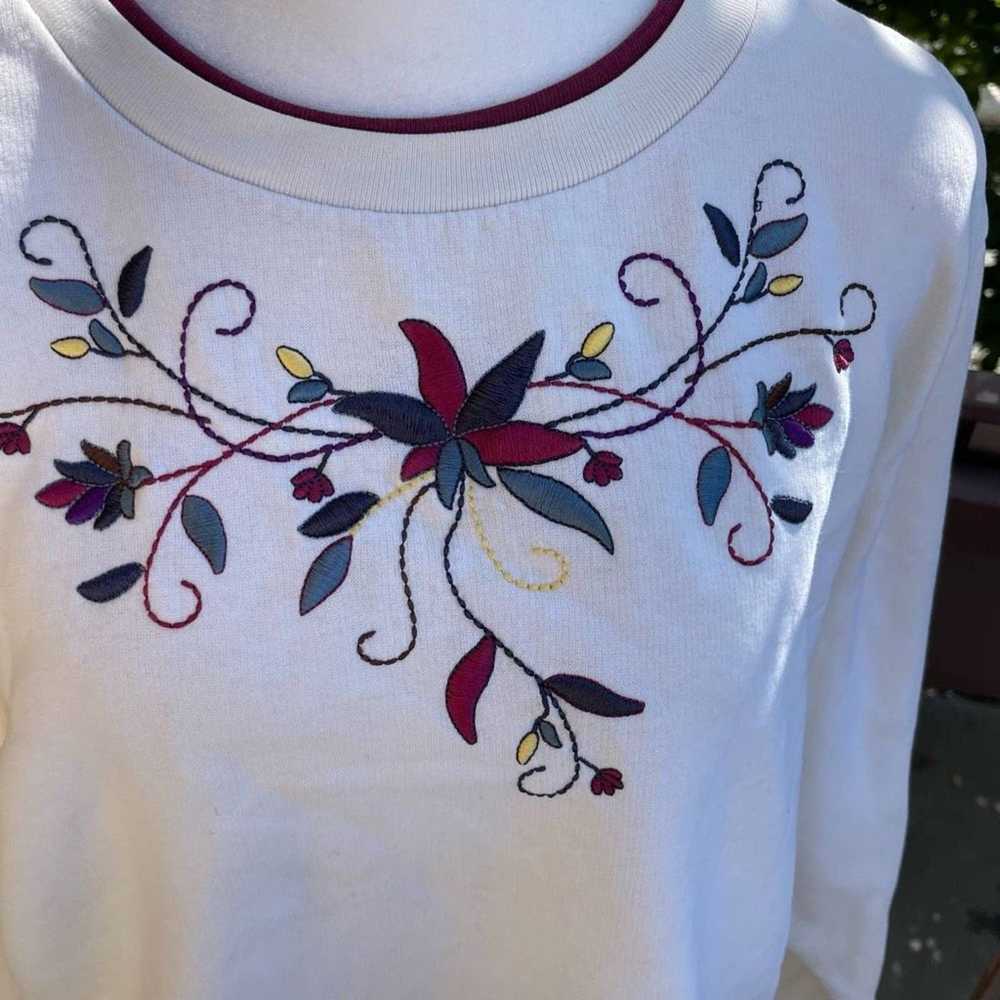 Vintage VTG| Blair LS Floral Embroidered Pullover… - image 4