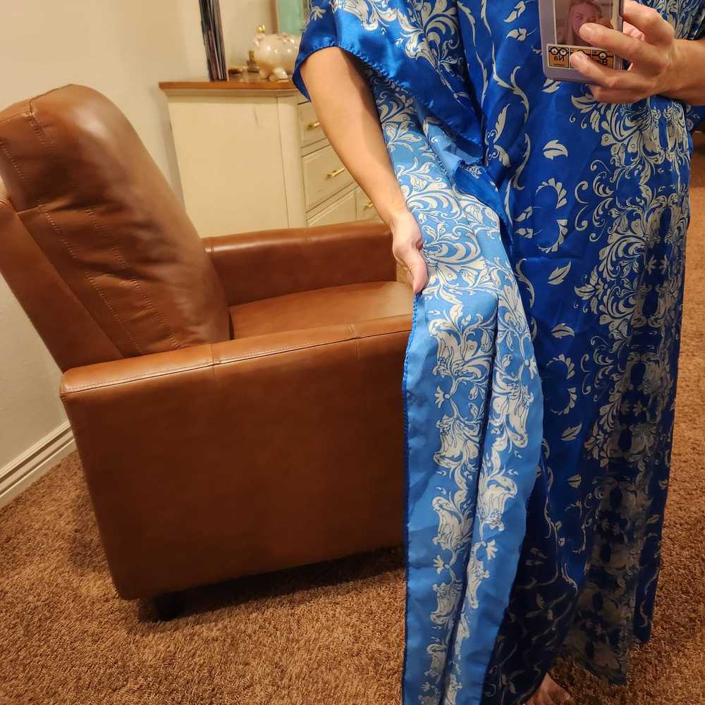 Vintage Royal blue silky soft kaftan pullover rel… - image 4