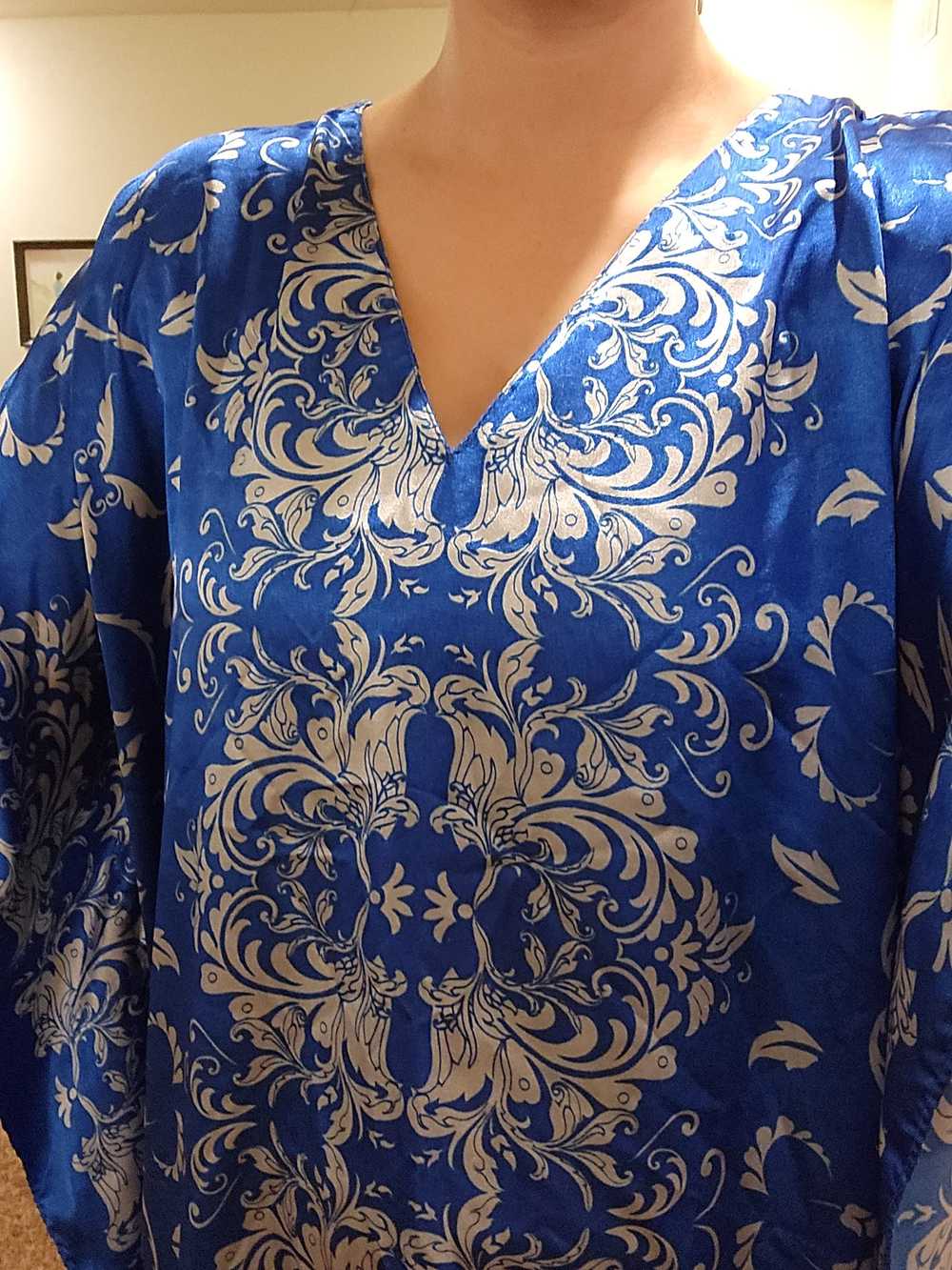 Vintage Royal blue silky soft kaftan pullover rel… - image 6