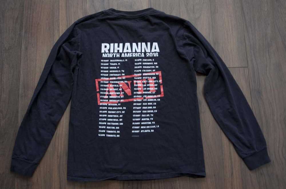 Hype × Rock T Shirt Rihanna T Shirt Long Sleeve A… - image 2