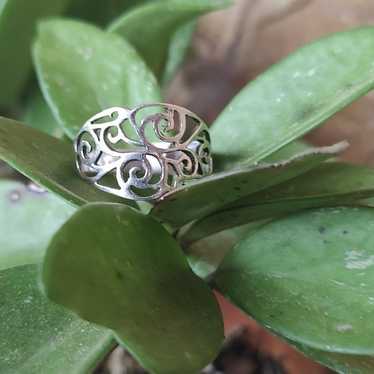 Vintage 925 Silver Carved Flower