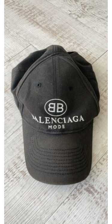 BALENCIAGA BBロゴ ブラックキャップ Balenciaga ロゴ キャップ | ブラック | FARFETCH JP