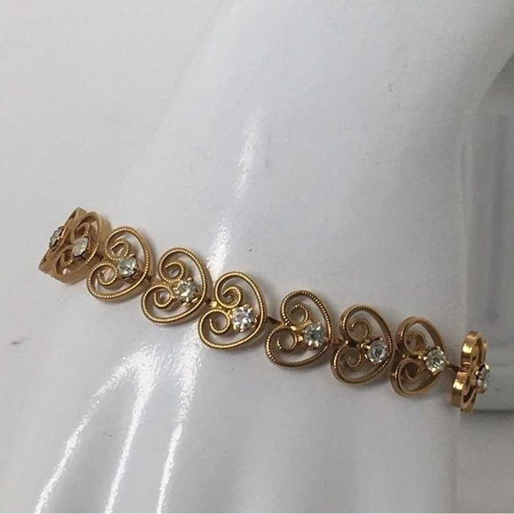 Vintage Gold Scrolled Hearts Bracelet With Clear … - image 5