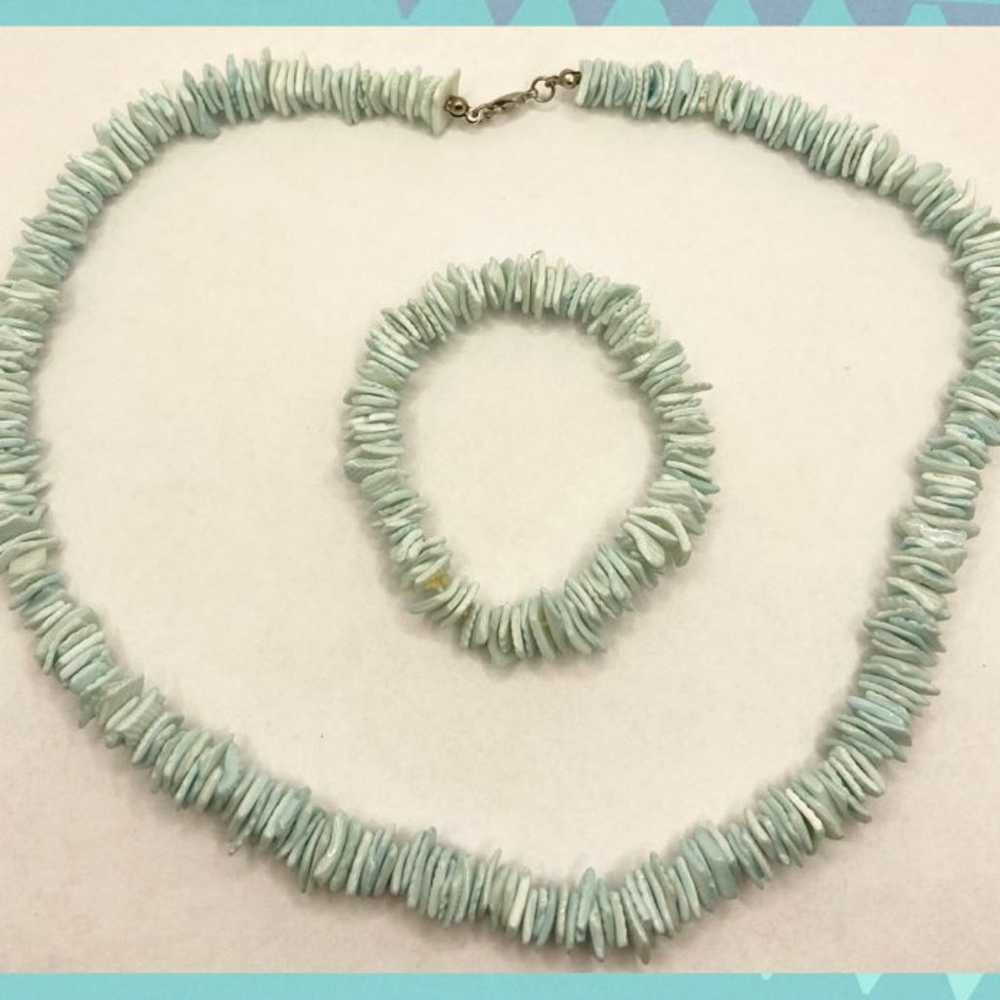 Vintage Pastel turquoise color puka shell necklac… - image 3
