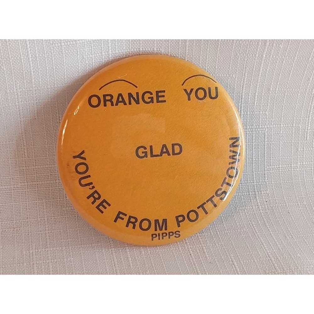 2) Pipps Pottstown Pennsylvania Pin Button Orange… - image 2
