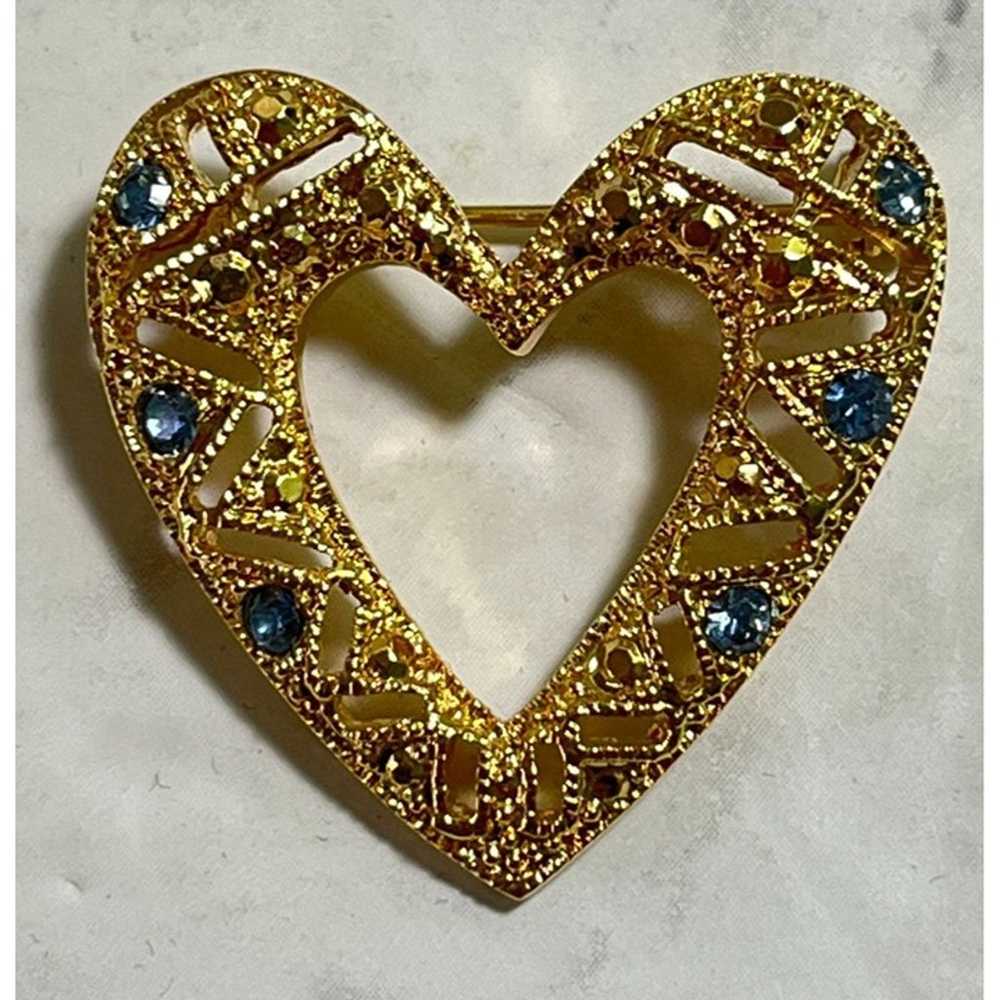 Vintage Heart Brooch Gold Tone Blue Rhinestones F… - image 5