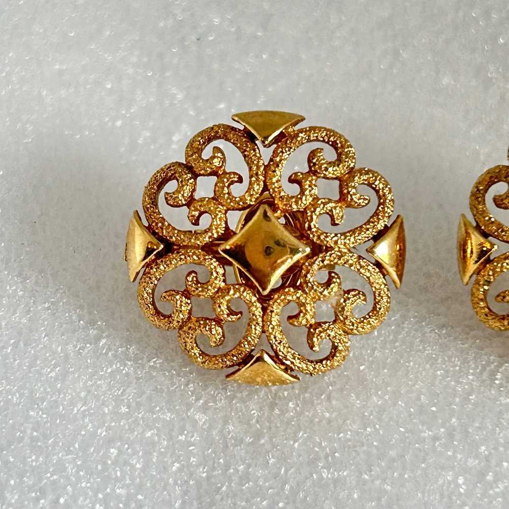 Vintage Avon Precious Pretenders Scrollwork Clip … - image 3