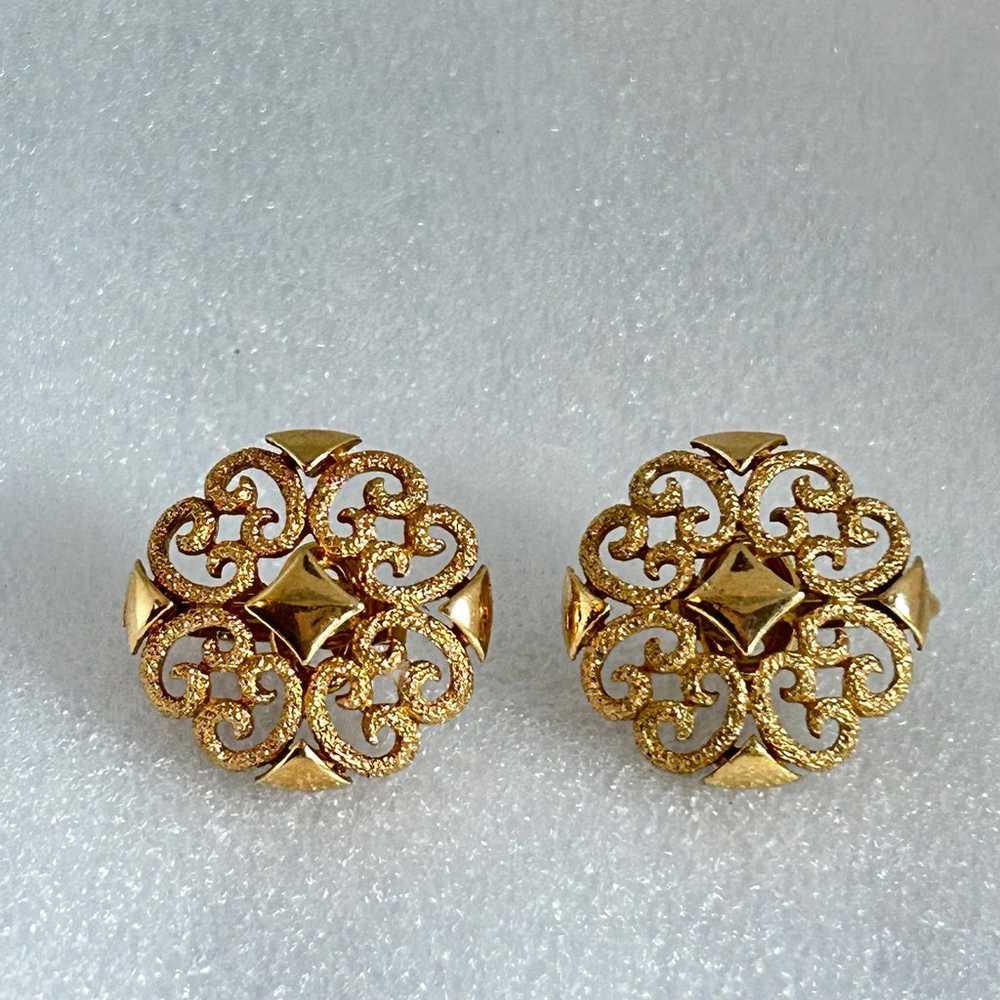 Vintage Avon Precious Pretenders Scrollwork Clip … - image 4