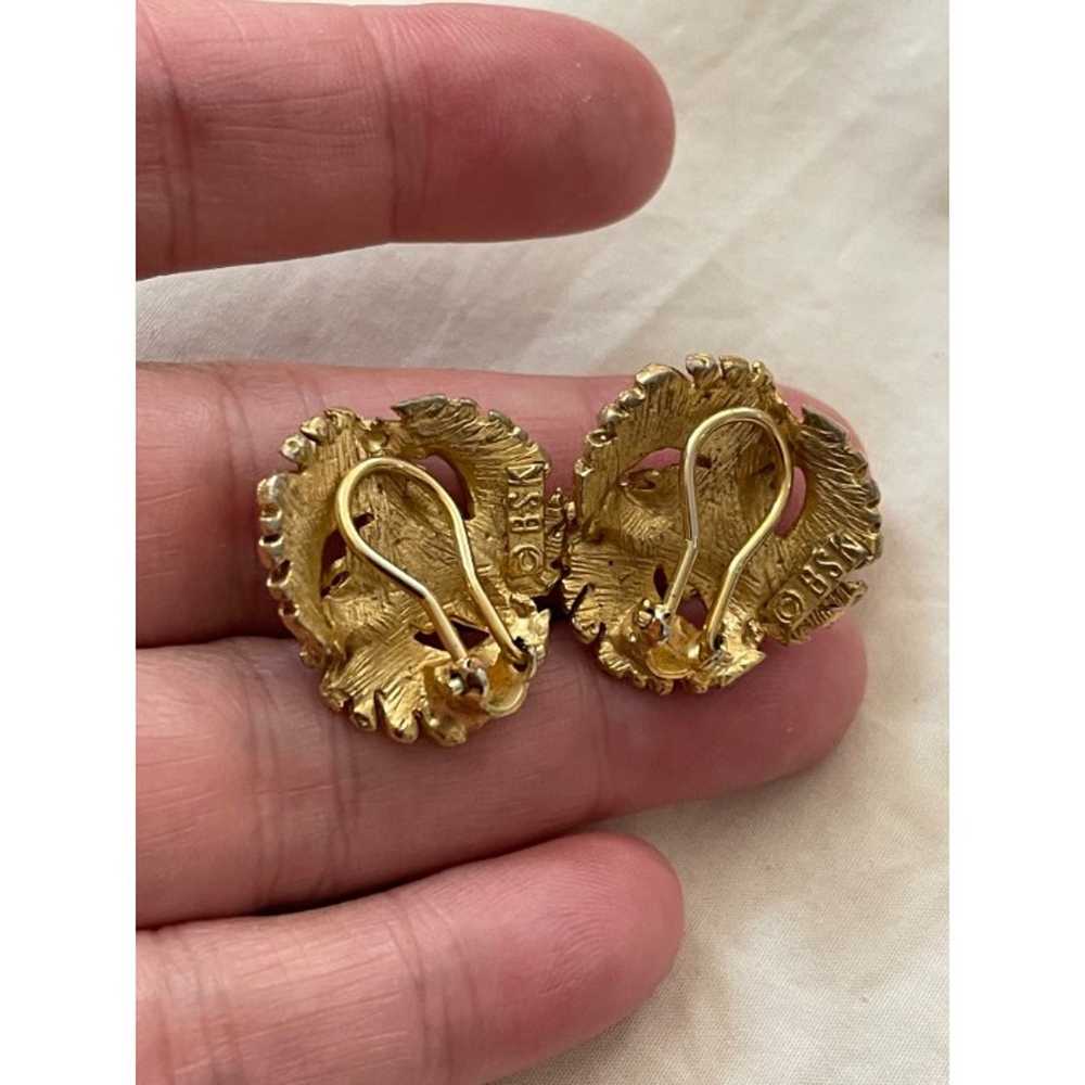 Vintage/Antique Gold Tone Swirl Floral Clip-on Ea… - image 6